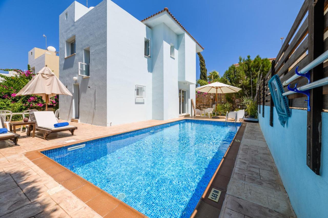 Villa Lela Serena By Ezoria Villas Protaras Exterior photo