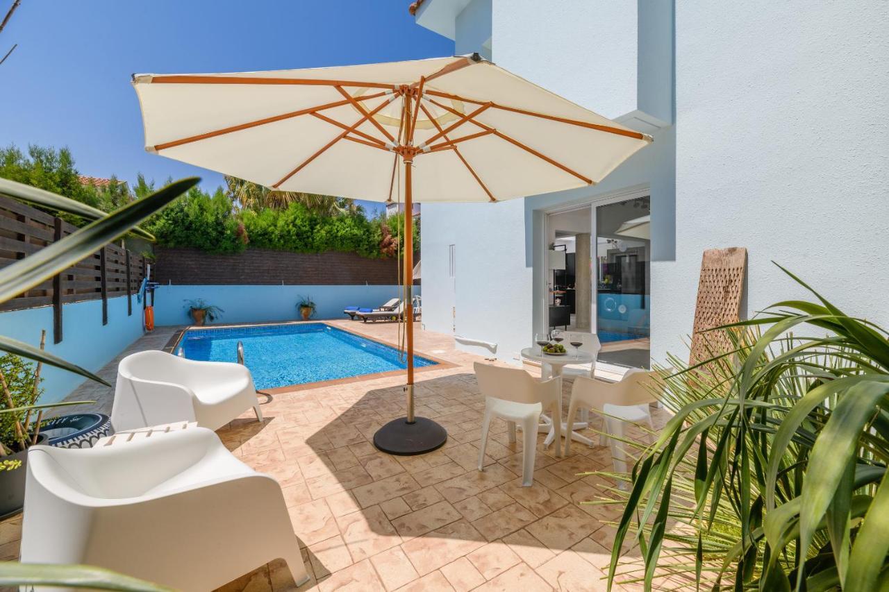 Villa Lela Serena By Ezoria Villas Protaras Exterior photo