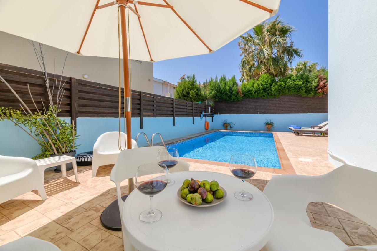 Villa Lela Serena By Ezoria Villas Protaras Exterior photo