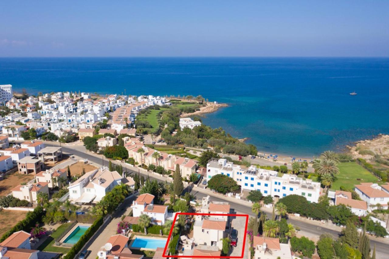 Villa Lela Serena By Ezoria Villas Protaras Exterior photo